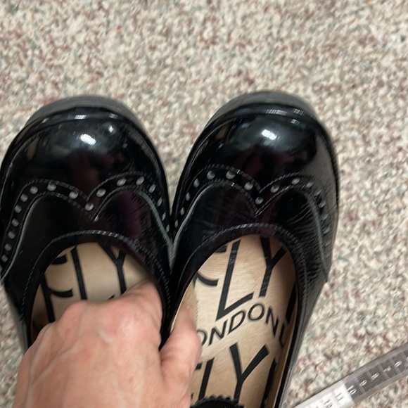 Fly London wedge heel Oxford style shoes - Picture 10 of 11